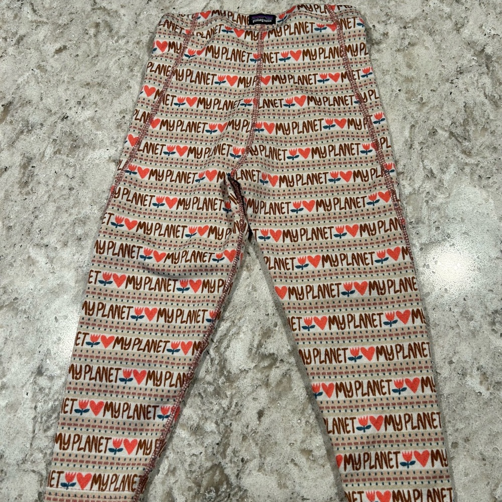 Patagonia My Planet Capeline base layer top and bottom set - Picture 6 of 9